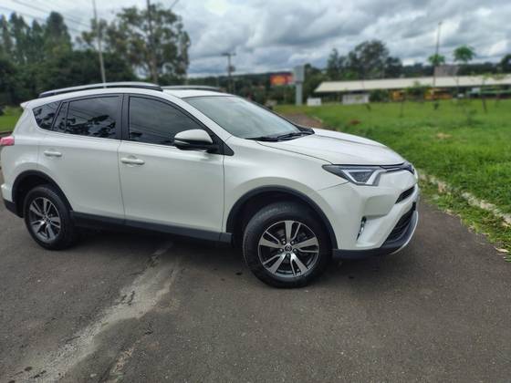 TOYOTA RAV4 2.0 TOP 4X2 16V GASOLINA 4P AUTOMÁTICO